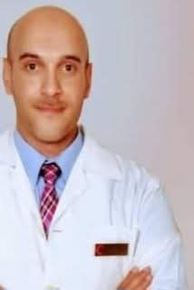 دكتور علي محمد ابوالفتح استشاري جراحات العظام والمفاصل و الطب الرياضي و تشوهات القدم و الكاحل