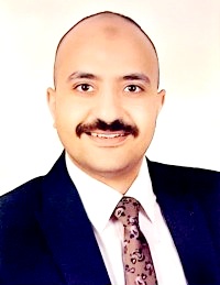 الدكتور أحمد رأفت السيد استشاري العلاج الطبيعي لأمراض العظام و العمود الفقري و جراحتها بمجموعة مراكز the spine